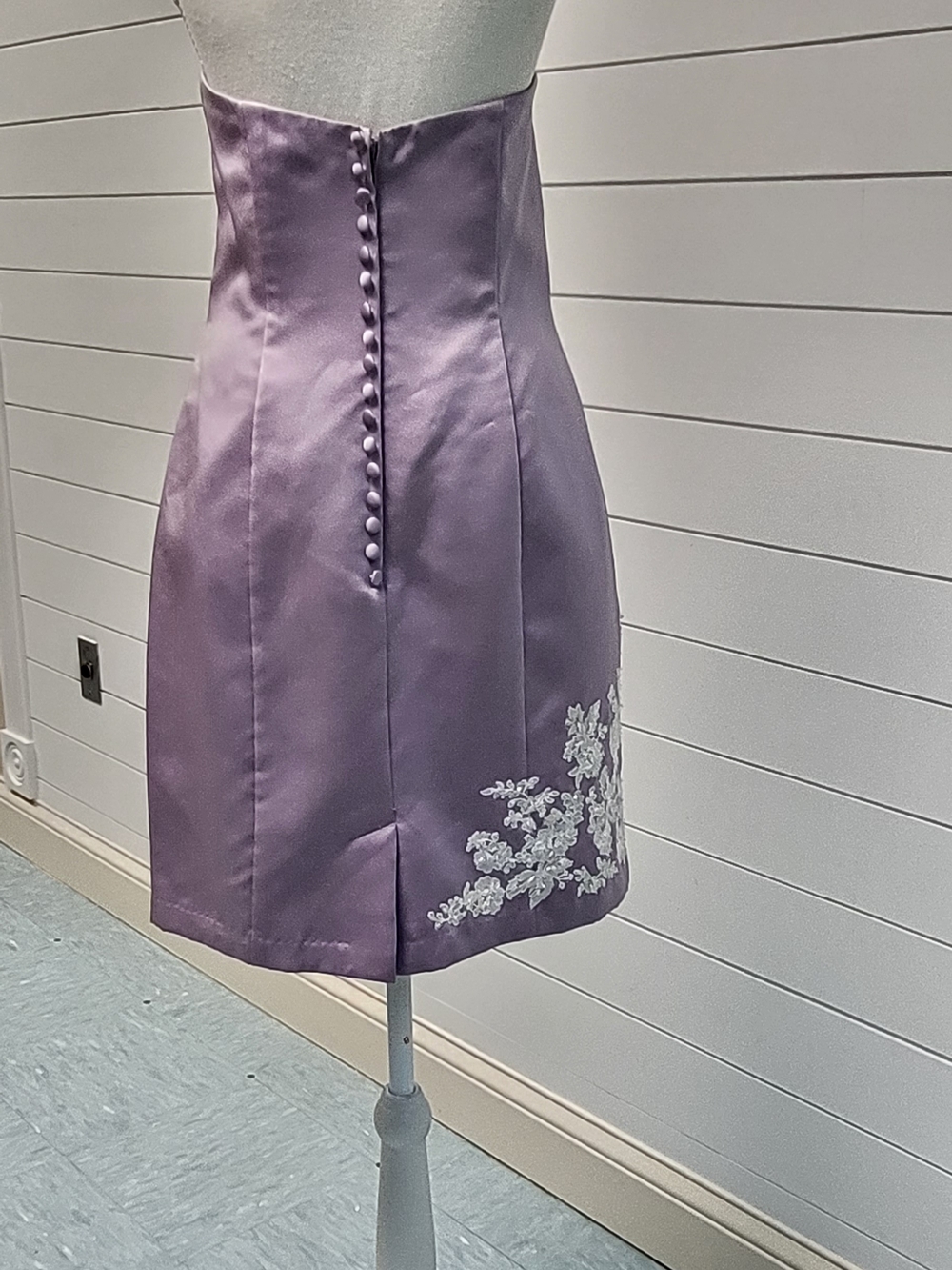 Strapless Lavender Satin Cocktail Dress with White Floral Appliqué - Picture 10 of 13